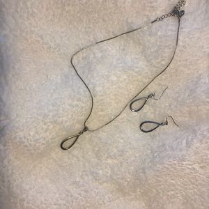 Lia Sophia Necklace and Matching earring set